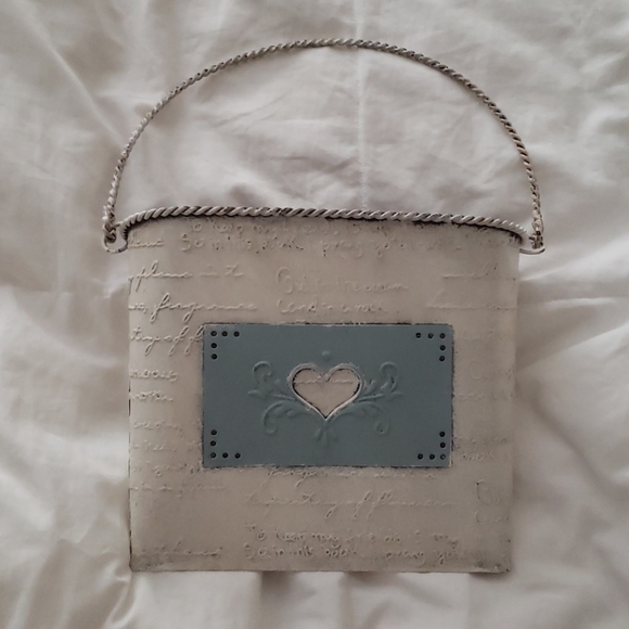 Gorgeous, rustic metal decor box. - Picture 1 of 6